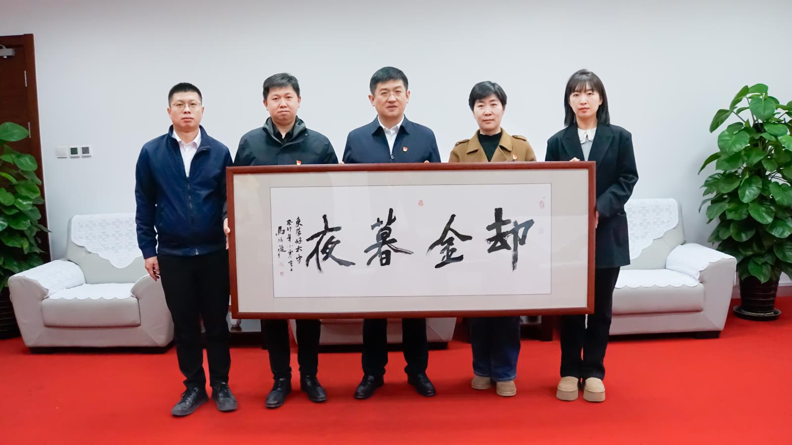 cebb78eb544f1f1824984a74281cce5.jpg cebb78eb544f1f1824984a74281cce5.jpg